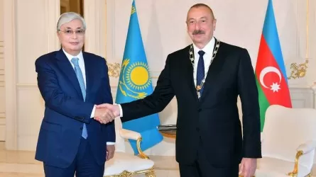 В Казахстане Вас уважают как выдающегося государственного деятеля – Токаев – Алиеву