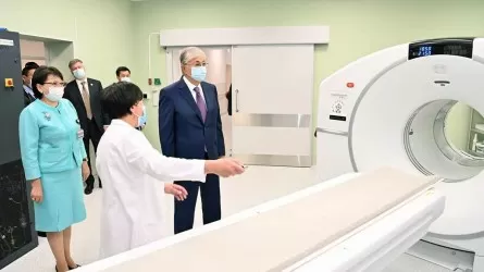 Токаев оценил важность запуска Центра ядерной медицины в Казахстане