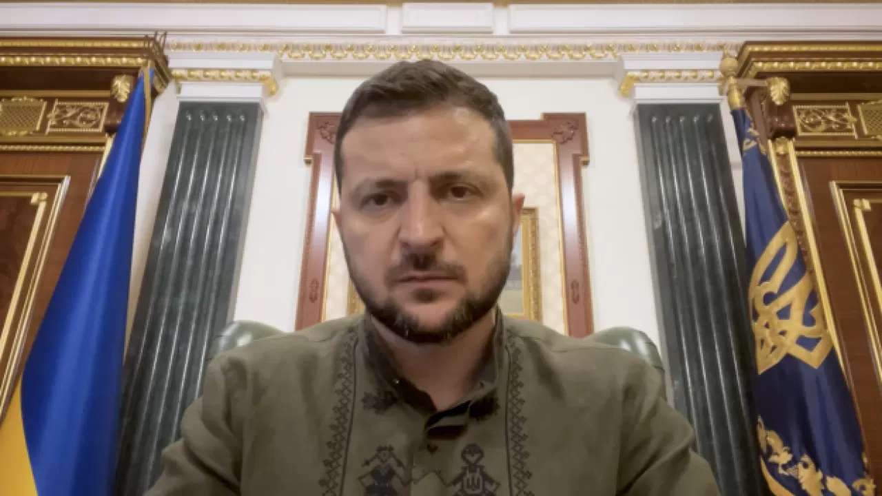 Зеленский высказался о готовящемся в Мариуполе суде над украинскими военнопленными