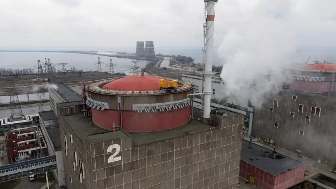 На Запорожской АЭС отключили один из трех энергоблоков