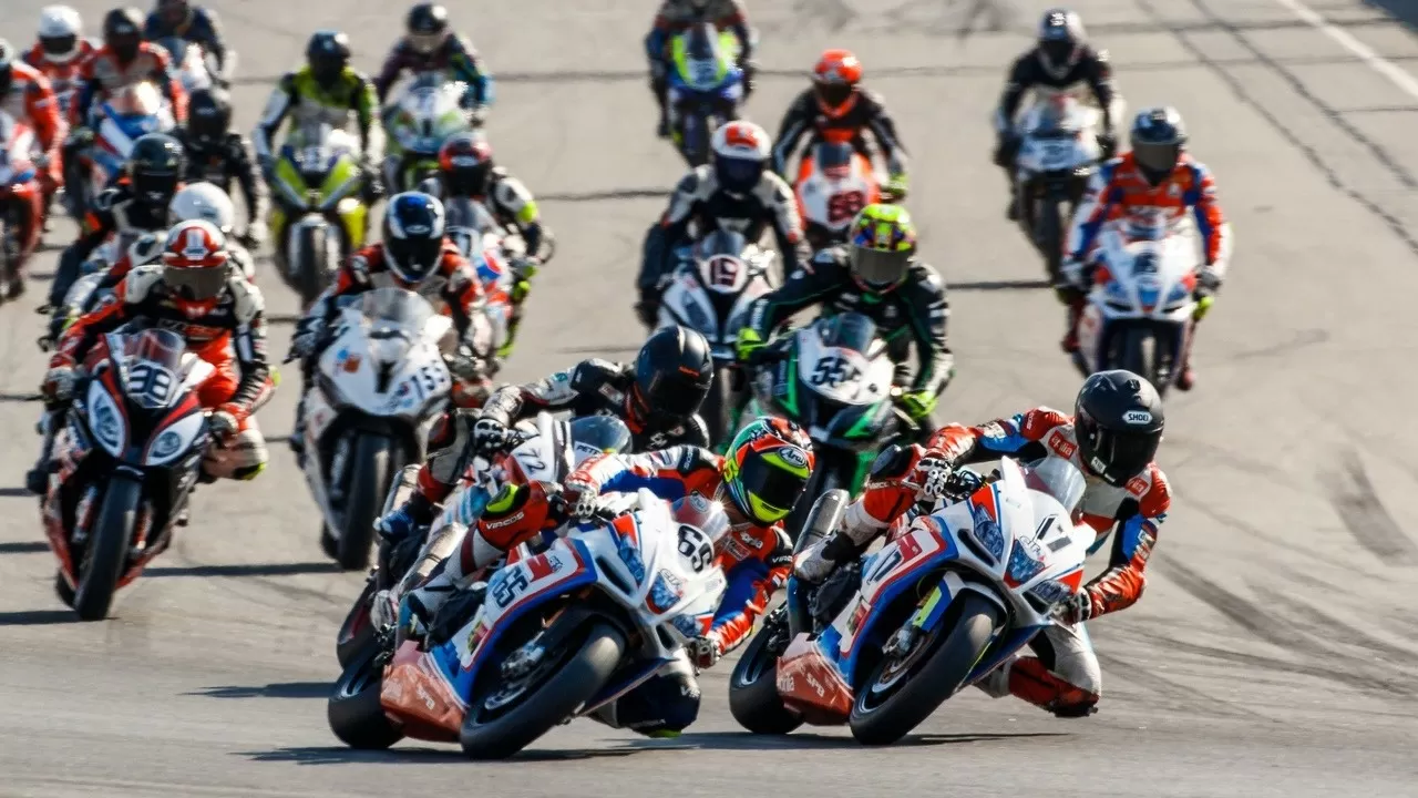 Алматы с 2023 года начнет принимать этапы чемпионата мира по мотогонкам