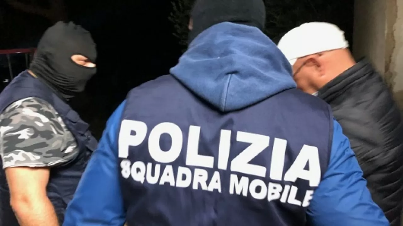 Десятки подозреваемых членов мафии были арестованы на Сицилии