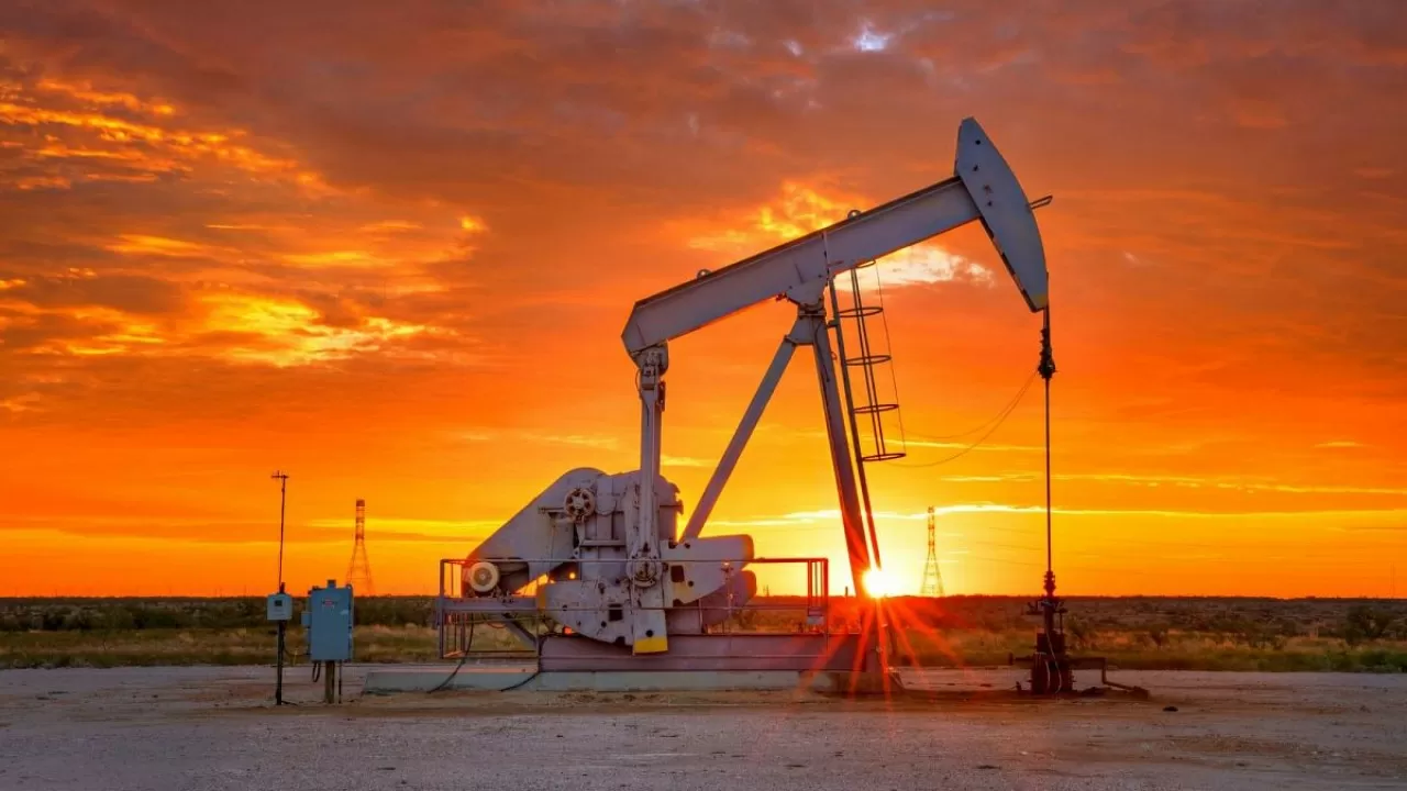 Министры ОПЕК+ обсудят вариант снижения квоты на добычу нефти на 100 тыс. баррелей в сутки