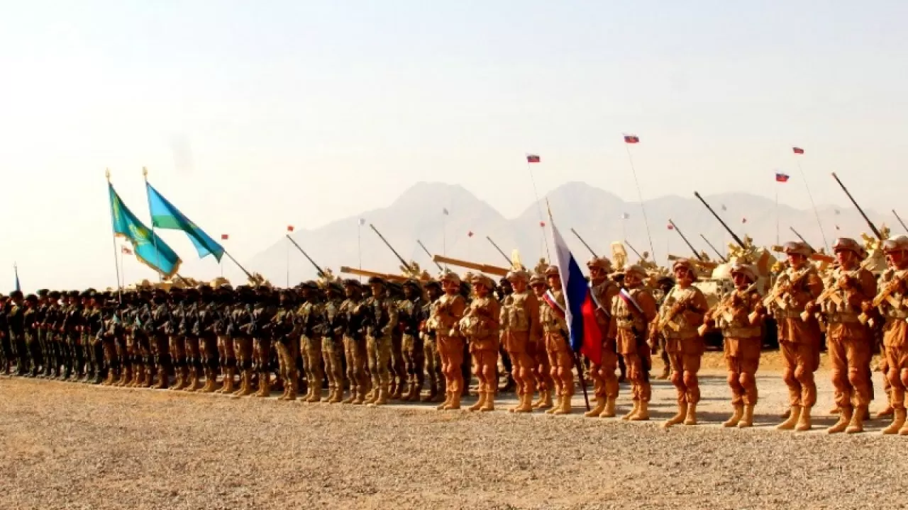 Более 200 военных России участвуют в учениях ОДКБ в Казахстане