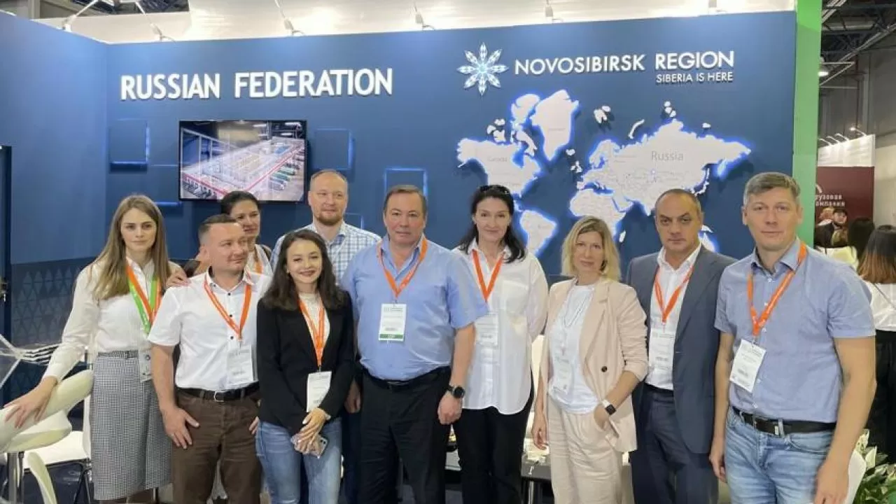 Компании из Новосибирской области представили логистические решения на выставке TransLogistica Kazakhstan 2022 в Казахстане
