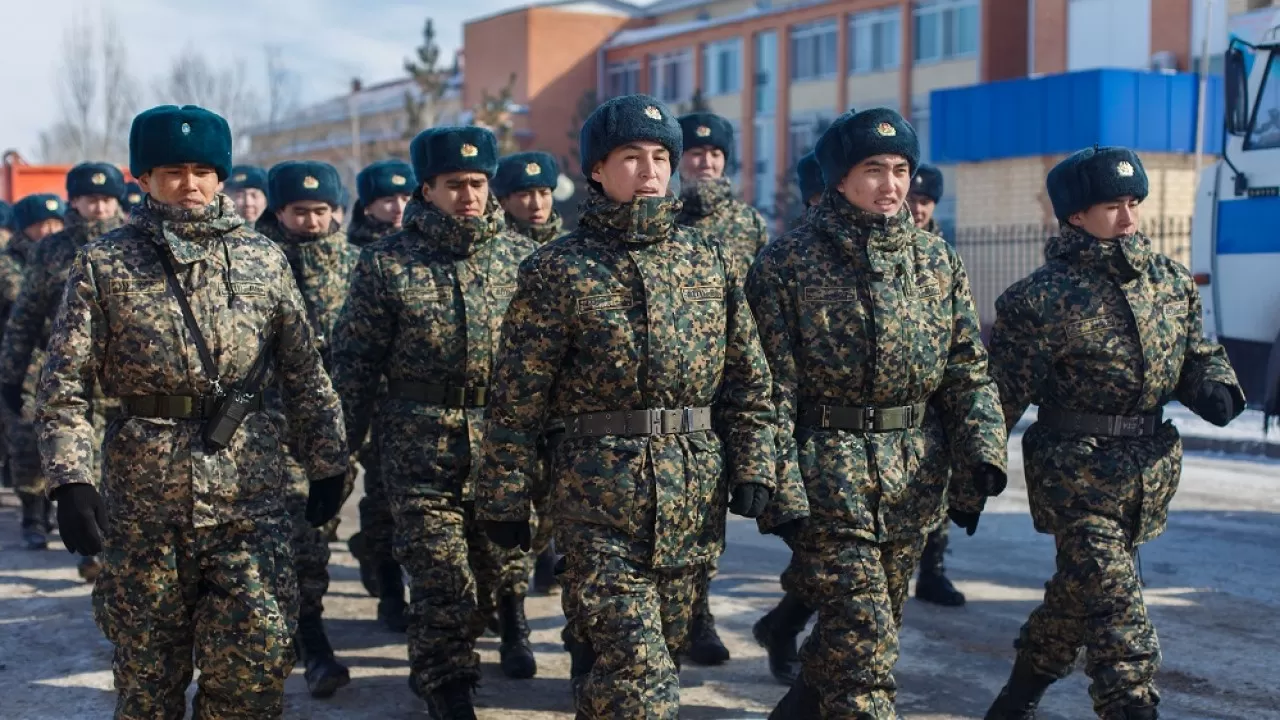 Елордада әскери міндетін орындаудан қашқан 3 мыңға жуық азамат жүр