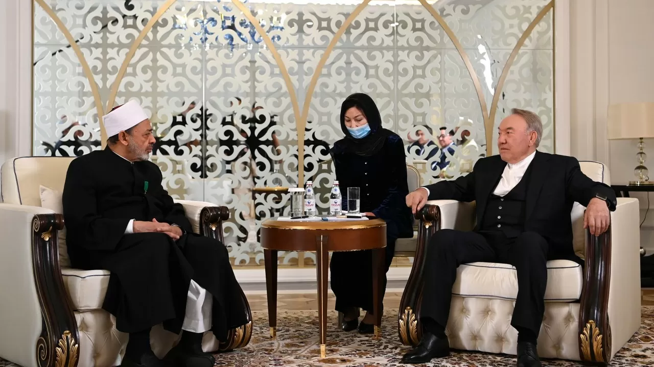Нұрсұлтан Назарбаев "Әл-Азһар" университетінің Бас имамы Шейх Ахмед ат-Тайебпен кездесті
