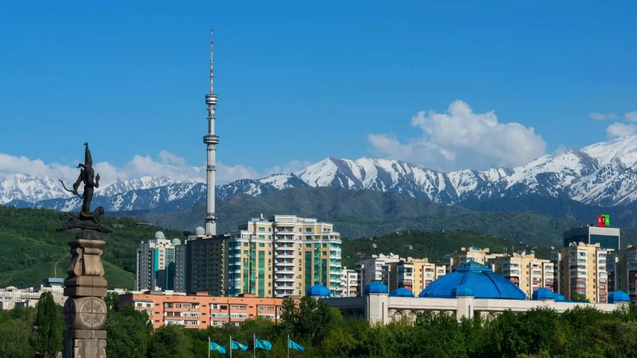 В акимате Алматы рассказали, как сделать жизнь в городе комфортнее за 6,1 трлн тенге