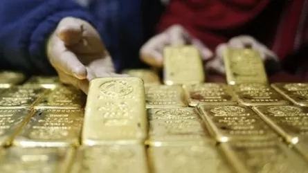 Золотовалютные резервы Казахстана снизились на 131 млн долларов