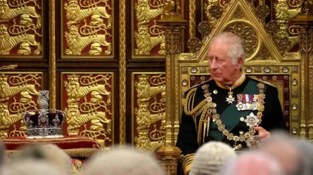 Британский король Карл III рассчитывает на традиционную, но более скромную церемонию коронации