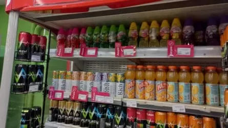 Coca-Cola и PepsiCo переименуют свои холодильники в российских магазинах