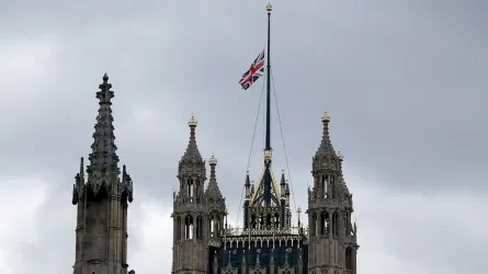 В Великобритании объявлен траур после кончины Елизаветы II