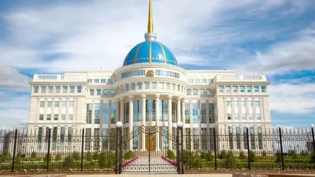 Президент Казахстана выразил соболезнования лидеру Таджикистана