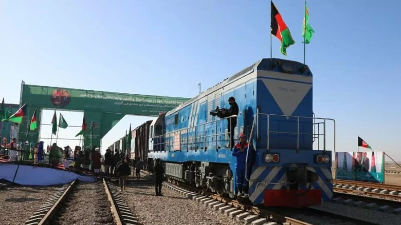 На железной дороге, соединяющей Афганистан с Ираном, начались восстановительные работы