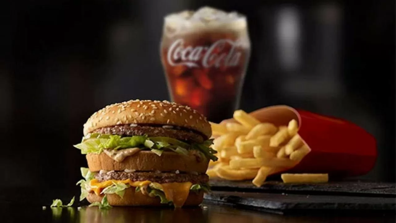 В экс-McDonald’s прокомментировали открытие без названия