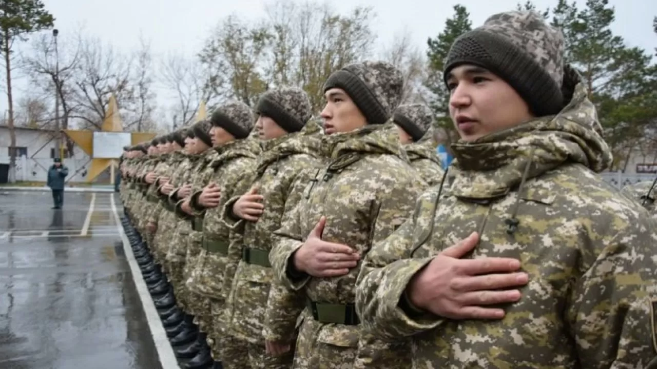 Павлодар облысында 17-ге толған бозбалаларды әскерге шақыруға тіркеу басталды