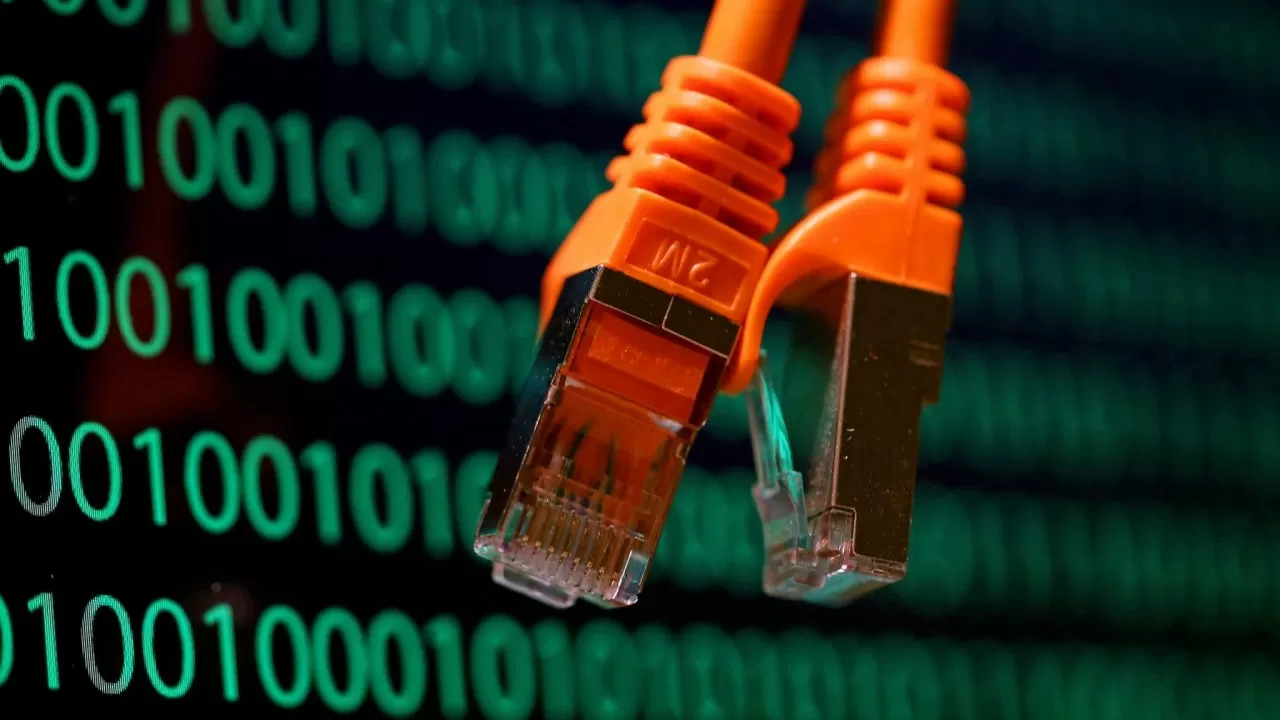 Казахстан потерял более 410 млн долларов из-за отключений Интернета