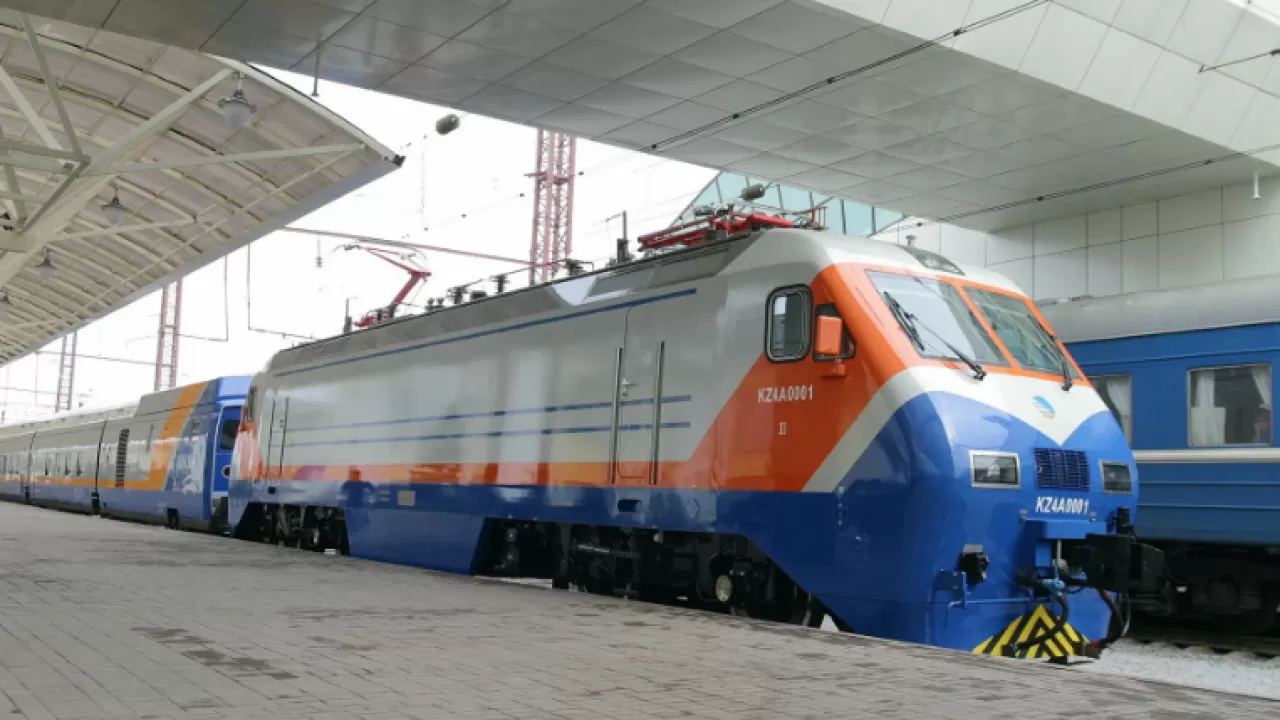 Смаилов назвал поезда "Тальго" убыточными