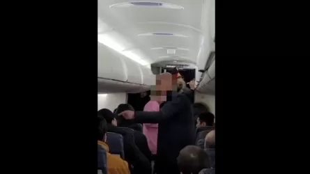 Мужчину сняли с рейса Астана – Шымкент за неподчинение правилам безопасности