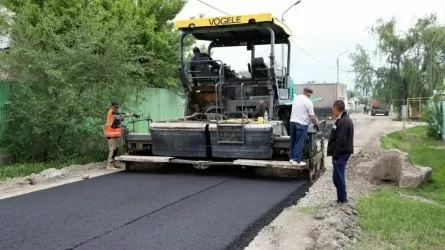 Жамбыл облысында 500 шақырымнан астам жол орташа жөндеуден өтеді