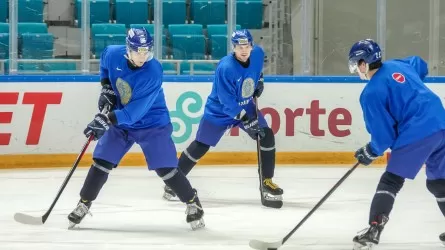Казахстан начал хоккейный турнир Универсиады с разгромной победы