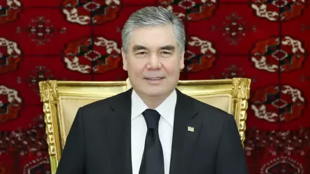 Закон о неприкосновенности семьи президента Туркменистана подписал Сердар Бердымухамедов