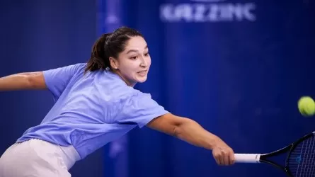 Айнитдинова и Куламбаева сыграют в финале ивента в Пуне