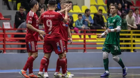 Чемпионат РК по футзалу: "Кайрат" сохранил отрыв от "Аята"