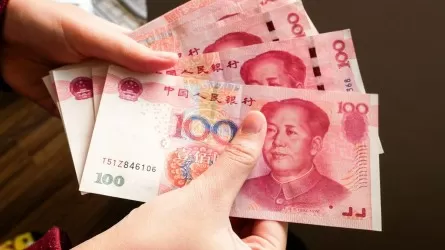 16 трлн юаней составил в декабре оборот валютного рынка в Китае