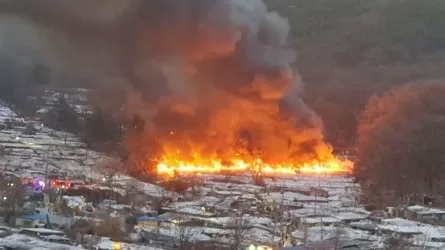 В Сеуле из-за пожара эвакуировали сотни человек