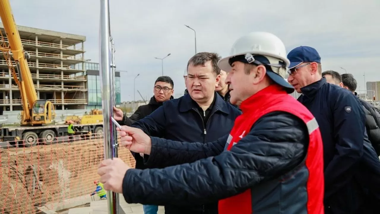 Астана әкімі орталық жылу магистралінің құрылысы қашан аяқталатынын айтты