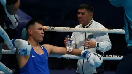Боксер Камшыбек Кункабаев стал серебряным призером Азиады
