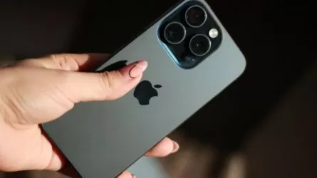 Apple компаниясы Iphone 15 смартфондарының қызып кету себебін түсіндірді