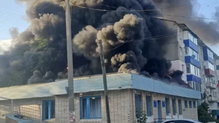 Хлопок газовоздушной смеси произошел на крыше детской школы искусств в Уральске