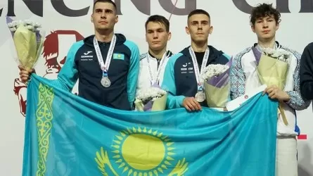 Пять медалей завоевали фехтовальщики Казахстана на молодежном чемпионате Азии