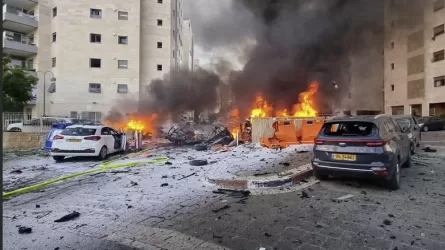 Израиль подвергся массовому обстрелу со стороны сектора Газа