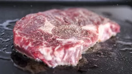 Употребление красного мяса связали с риском возникновения диабета второго типа 