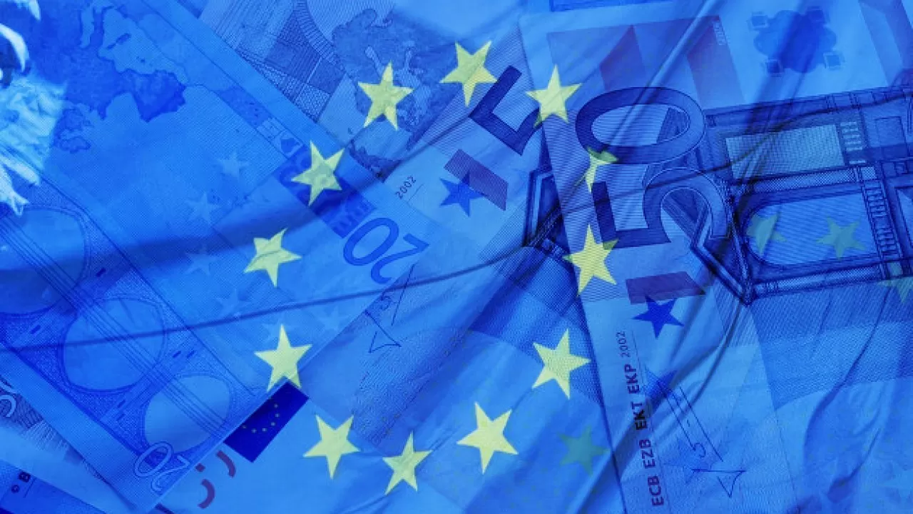 Еврокомиссия ухудшила прогноз роста ВВП еврозоны в 2023 году 