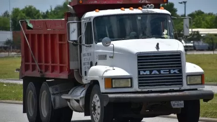 АҚШ-тың Mack Trucks бөлімшелерінде ереуіл аяқталды 