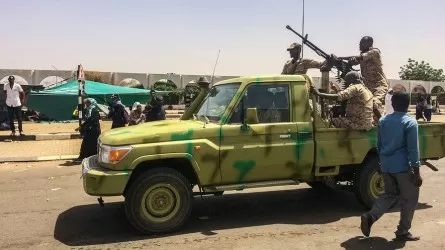 Более 20 человек погибли при попадании снаряда на рынок в Судане