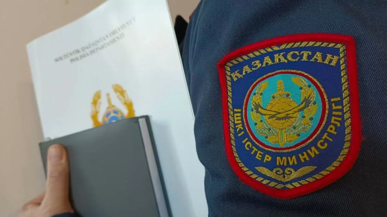 Водителя с долгом свыше 1 млн тенге по штрафам задержали в Алматы