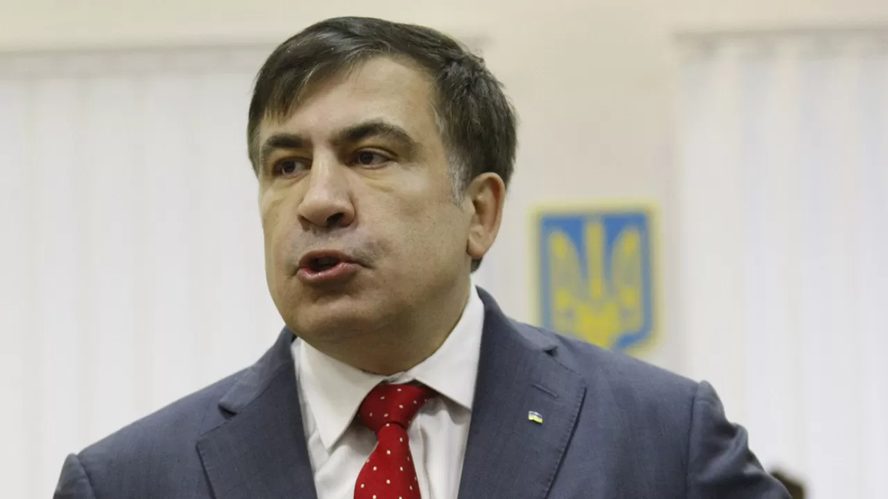 В Грузии одна из оппозиционных партий требует вернуть Саакашвили в тюрьму