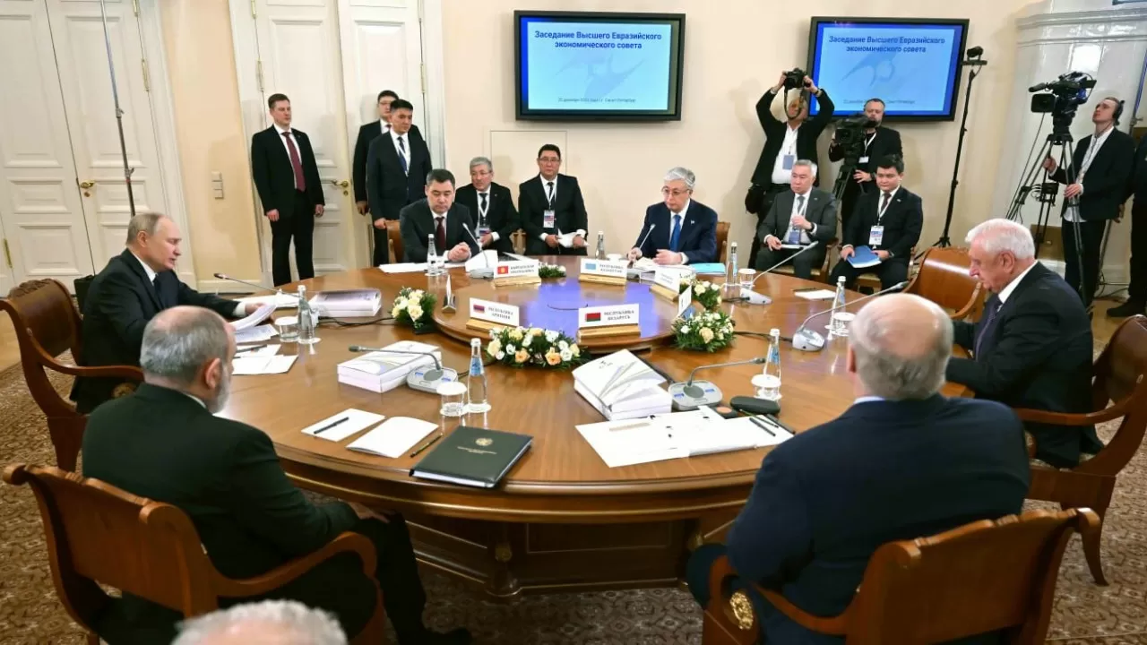 Токаев переговорил с главами государств ЕАЭС в узком составе