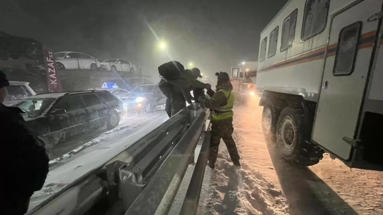  Өткен тәулікте 465 адам, оның ішінде 39 бала құтқарылып эвакуацияланды