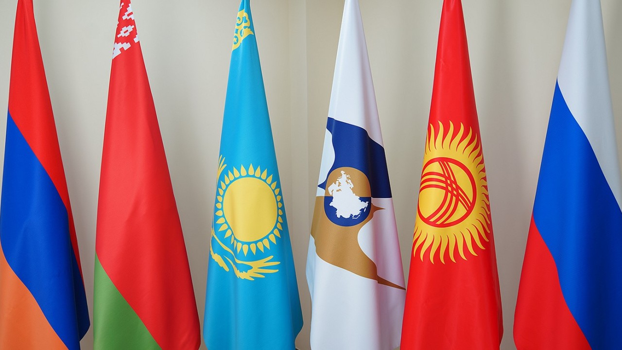 Ерлердің жыныс мүшелерінің жеке суреттері