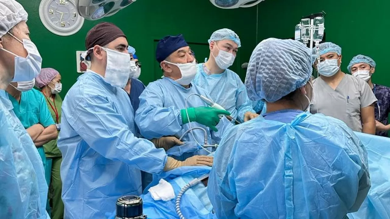 Қызылордада тұңғыш рет бүйрек трансплантациясы жасалды