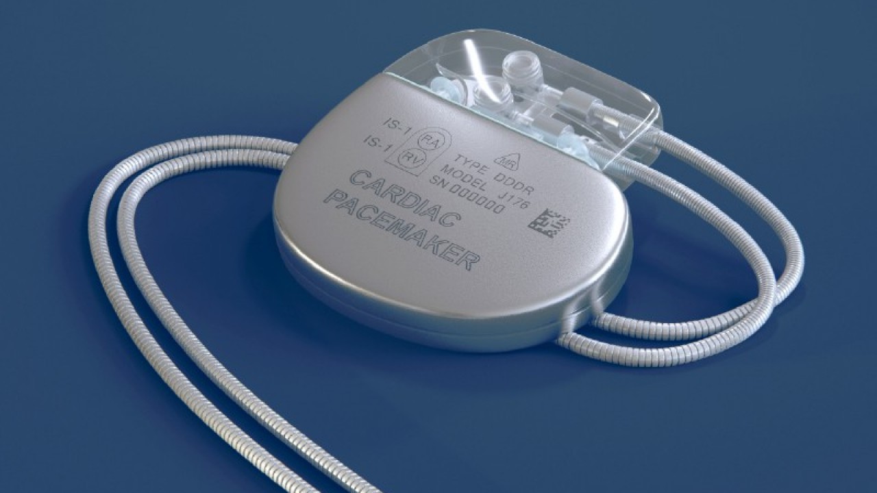 Pacemaker. Кардиостимулятор endurity Core pm2152. Электрокардиостимулятор имплантируемый однокамерный. Имплантация кардиовертера-дефибриллятора. Имплантируемый кардиовертер-дефибриллятор.