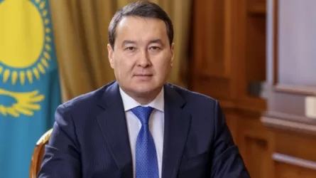 Смаилов поздравил казахстанцев с Днем независимости