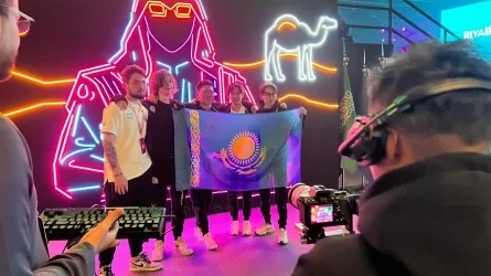 Сборная Казахстана по Dota 2 стала чемпионом мира в Эр-Рияде