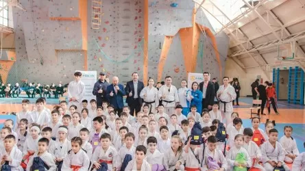 "Халык" поддерживает международный турнир по карате в Алматы 